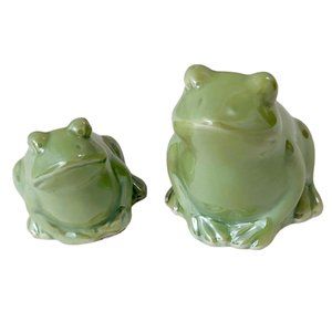 Lime Green Frog Ceramic Salt & Pepper Shakers